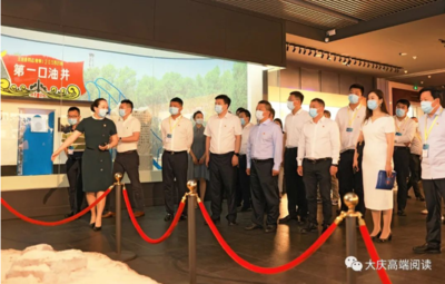 李世峰李巖松摯邀中青企協企業家來慶創新業!